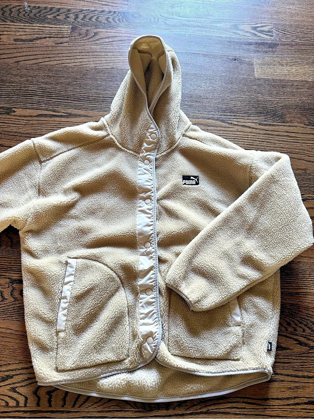 Puma Cream Fleece Jacket Size XL Like New